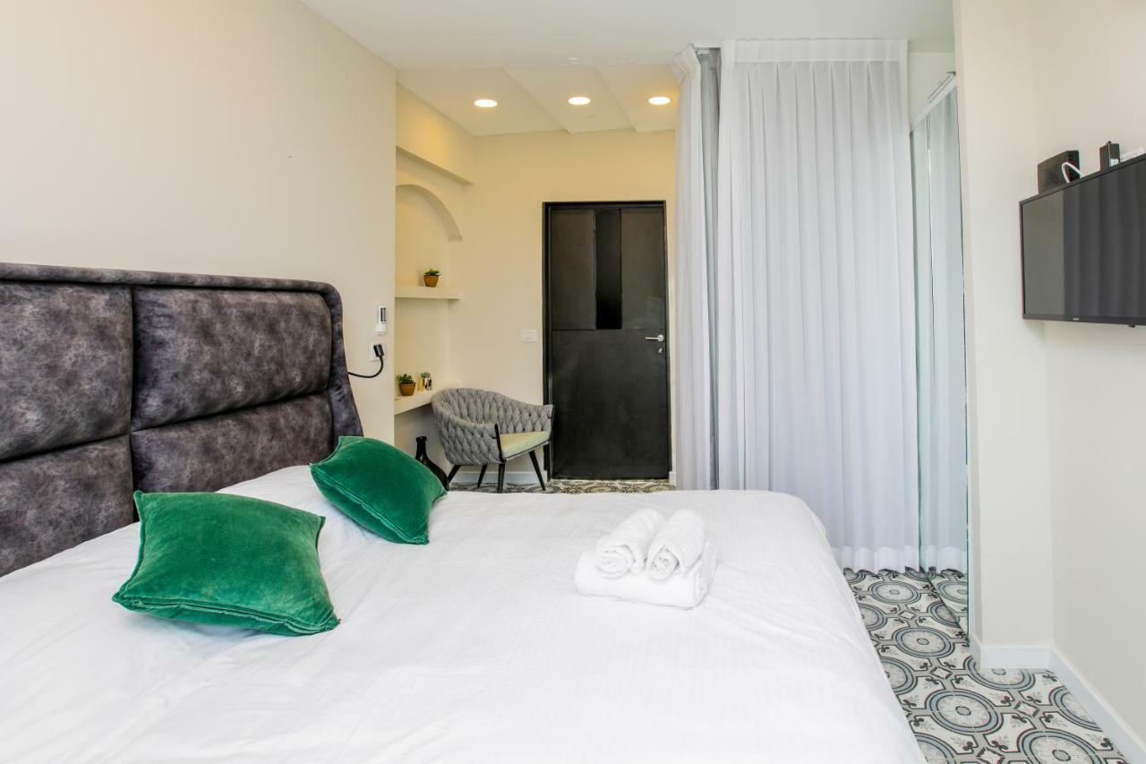 Jaffa Garden Boutique Hotel เทลอาวีฟ ภายนอก รูปภาพ